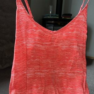 Small tank with open back